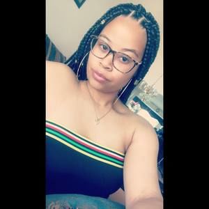 Meet your Posher, Dariana